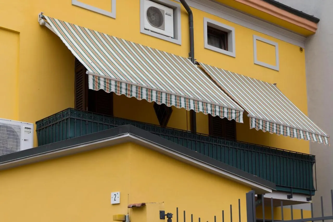 Appartamento A casa di Anna, elegant flat in Cremona Italia