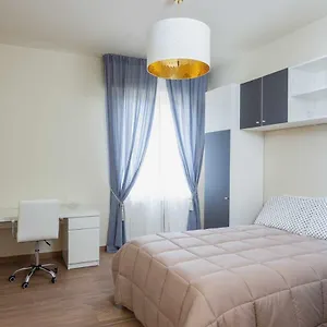 ci-vuole-leggerezza-apartment.emilia-romagnahotels.net/